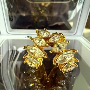 LOT 2104 18K gold plated Christian Dior clip on earrings